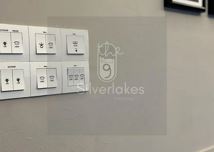 The9 Silverlakes Homestay