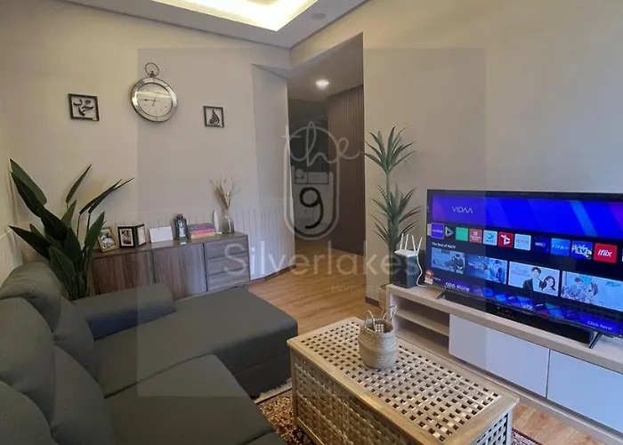The9 Silverlakes Homestay